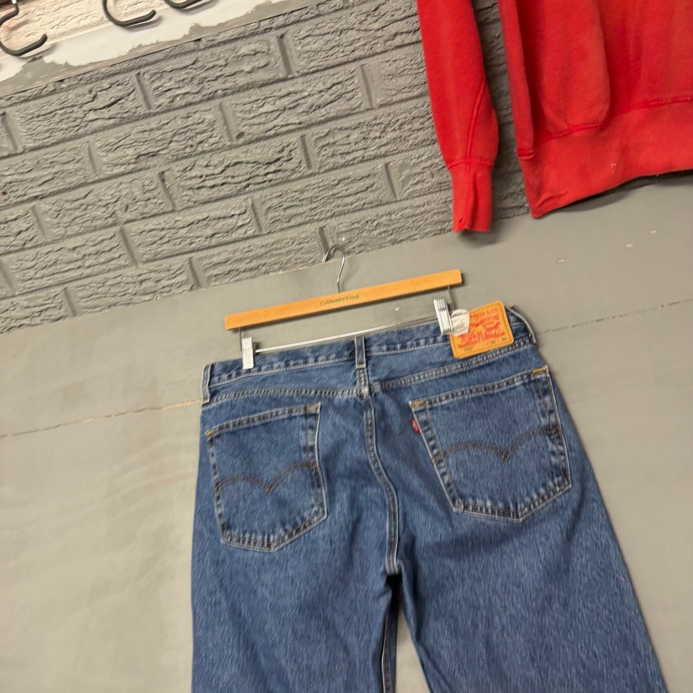 Levis 505 Regular Fit Straight Leg Mens Jeans 36x29 Medium Wash Blue Denim
